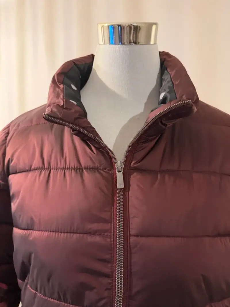 Chaqueta acolchada burdeos para invierno - 2
