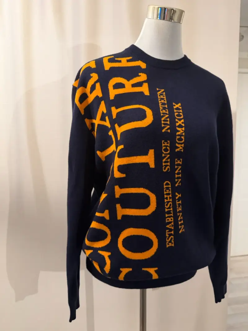Suéter azul con diseño Couture XL - 2