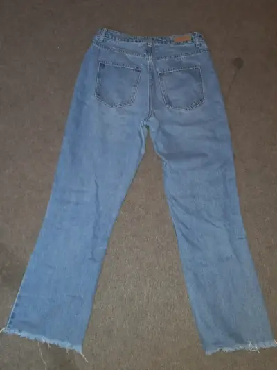 Jeans de mezclilla azul para mujer - miniatura 2
