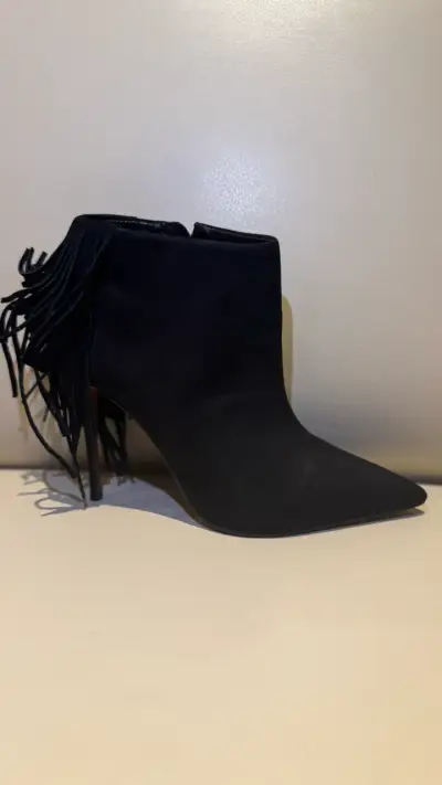 Botines negros de tacón con flecos - miniatura 2