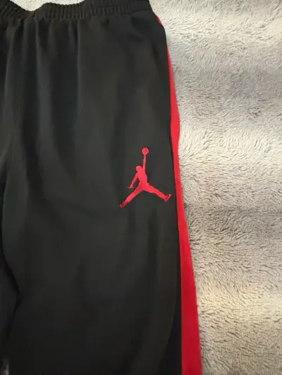 Pantalones deportivos Jordan negros - miniatura 2
