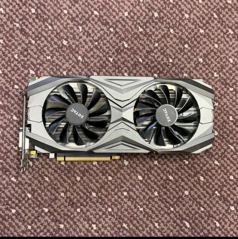 Tarjeta gráfica Zotac GeForce GTX 1080 Ti - 2