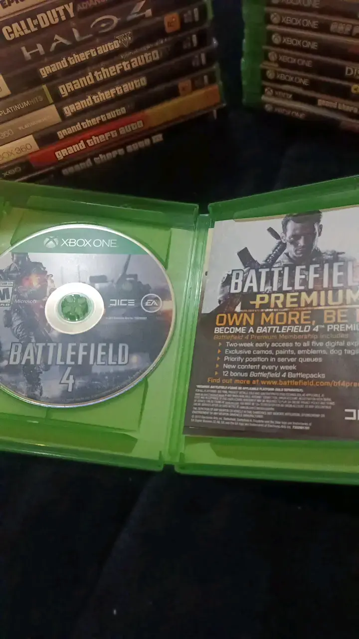 Battlefield 4 para Xbox One en buen estado - 2
