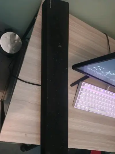 Barra de sonido Samsung negra en buen estado - miniatura 2