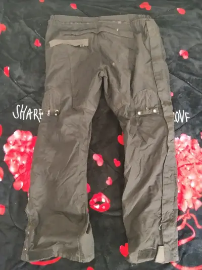 Chaqueta de cuero para moto Dainese negra y mas - miniatura 4