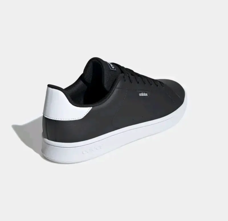 Zapatillas deportivas negras Adidas para hombre - 1