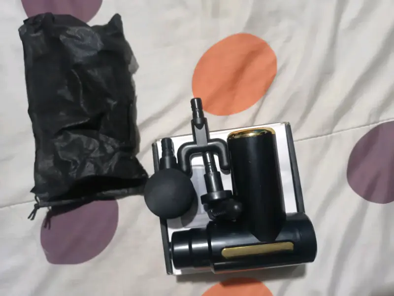 Pistola de Masaje Portátil con Batería Recargable - 2