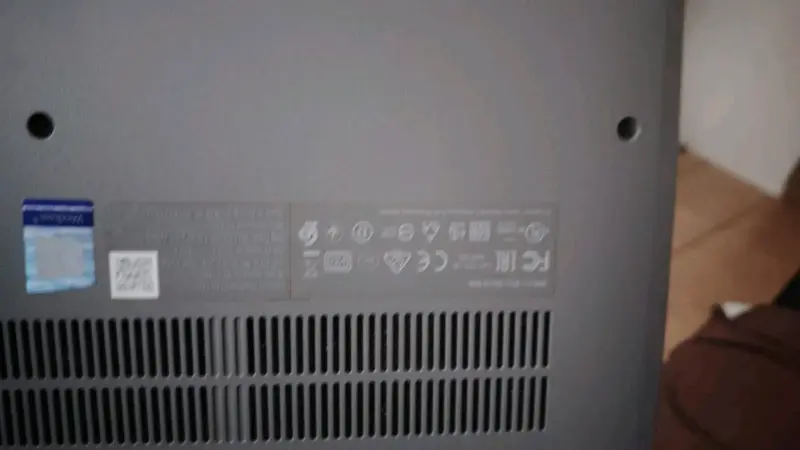 Laptop Lenovo Ideapad S145 en buen estado - 3