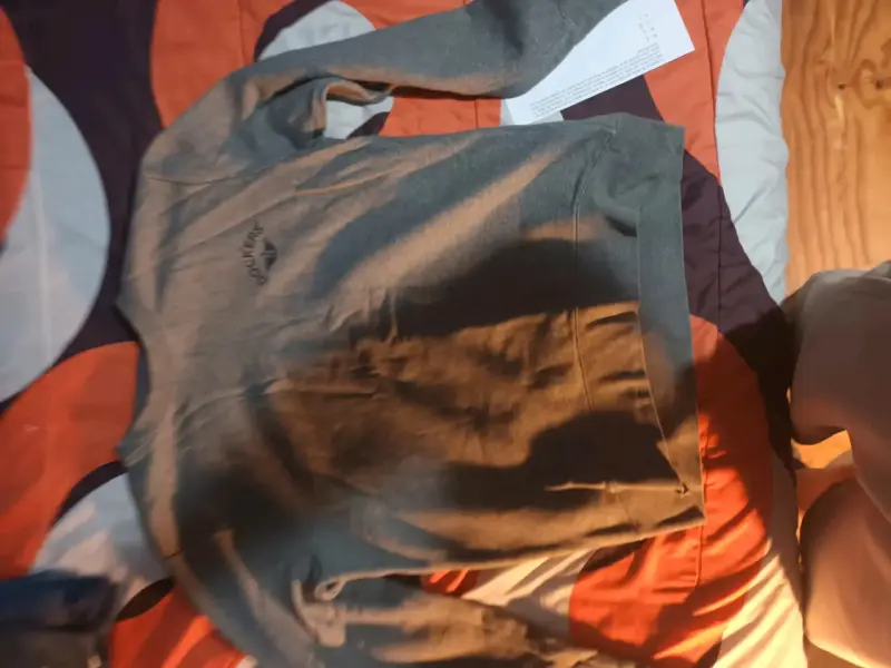 Polerón gris Dockers para hombre