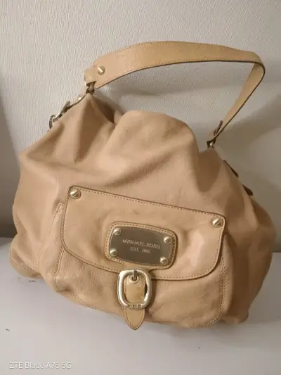 Bolso Michael Kors beige de cuero - miniatura 1