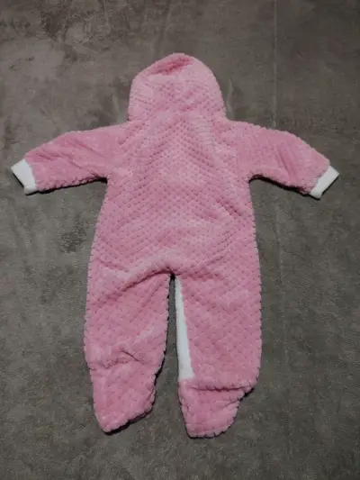 Enterito de bebé polar rosado con capucha - miniatura 2