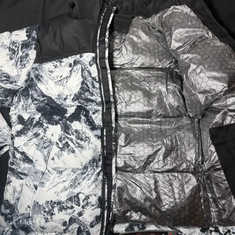 Chaqueta The North Face estampado montaña talla M - 3