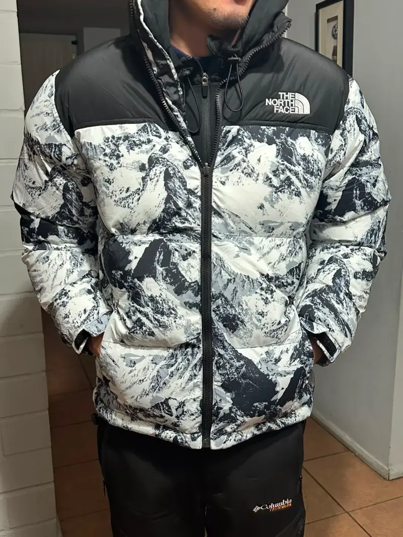 Chaqueta The North Face estampado montaña talla M - 4