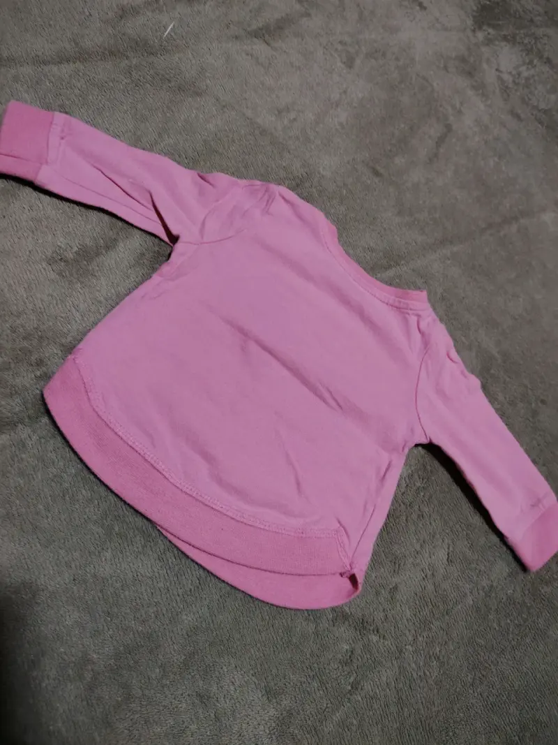 Polera infantil con diseño de ratón y lentejuelas - 3