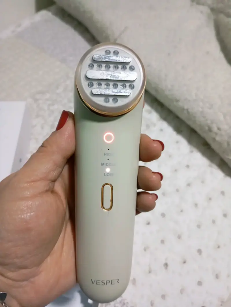 Dispositivo de masaje facial LED Vesper - 2