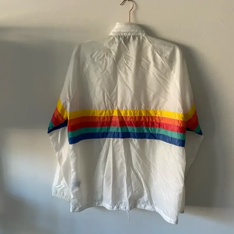 Chaqueta vintage blanca con franjas arcoíris - 2