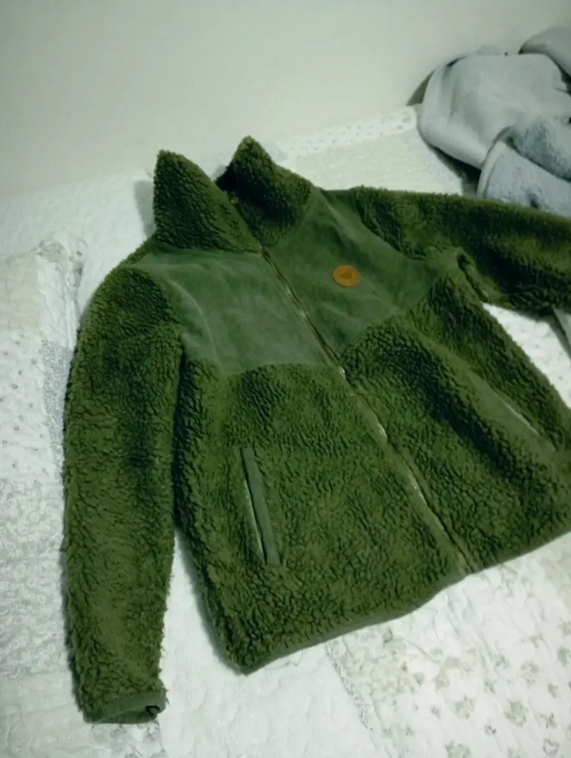 Chaqueta de lana verde para invierno - 1