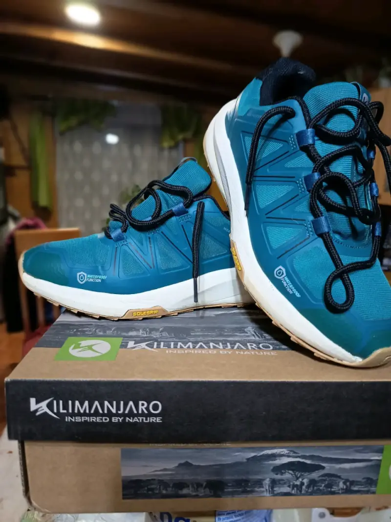 Zapatillas de trekking impermeables Kilimanjaro azul