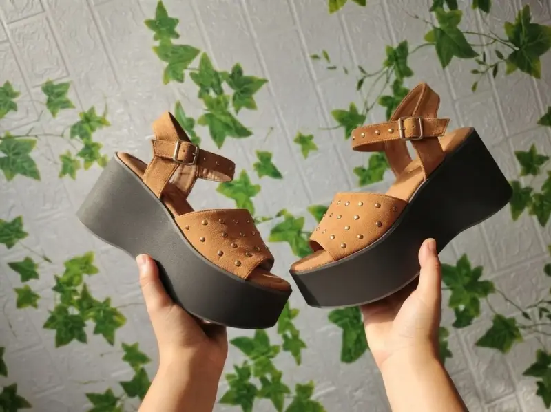 Sandalias plataforma Cafes