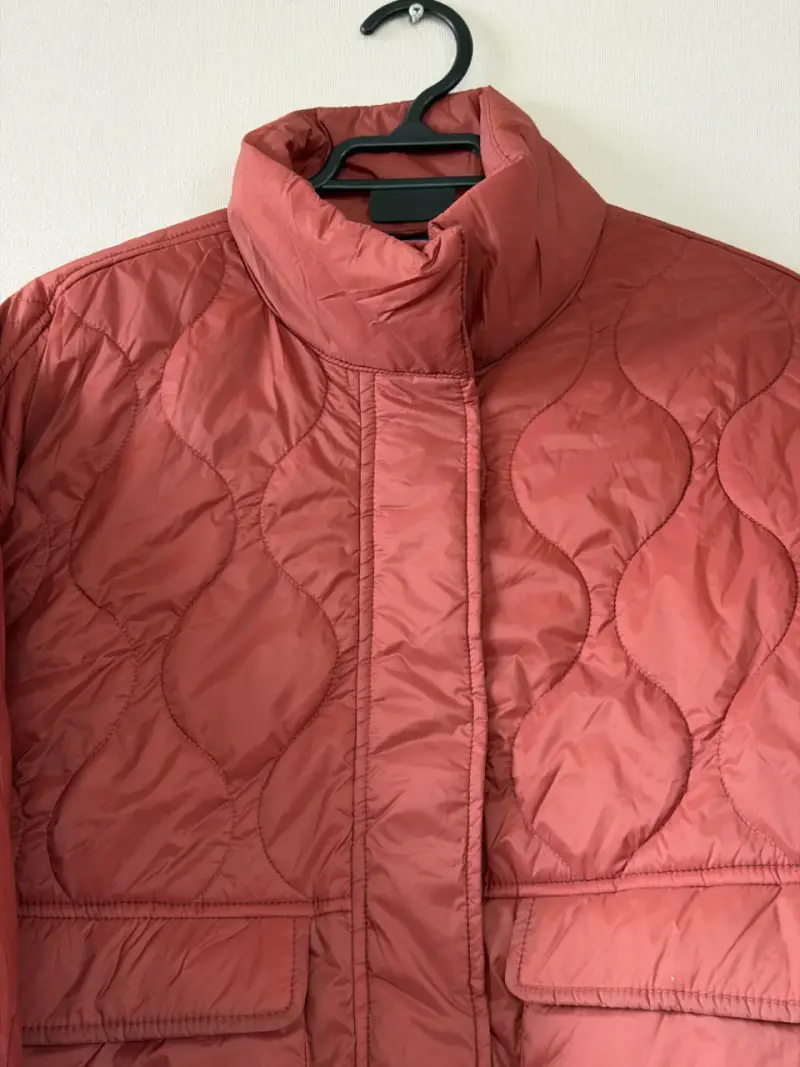 Chaqueta acolchada naranjo apagado para mujer - 3