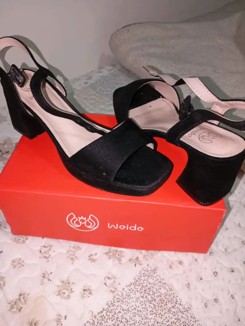 Sandalias de tacón Weide negras elegantes - 1