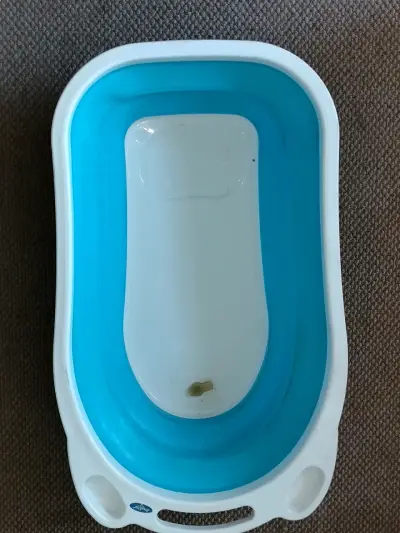 Tina de baño plegable para bebé azul - miniatura 1