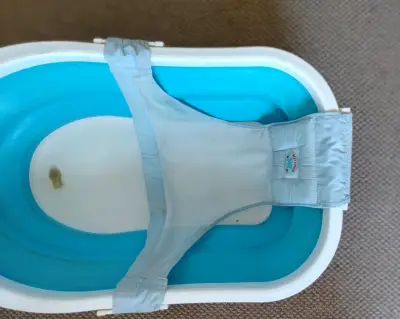 Tina de baño plegable para bebé azul - miniatura 2