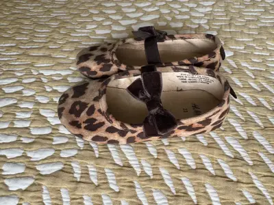 Zapatos ballerina niña H&M animal print - miniatura 6