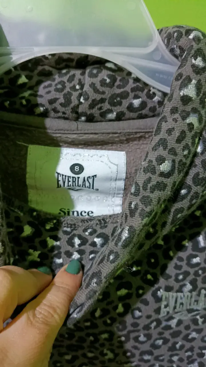 Polerón Everlast con estampado de leopardo - 2