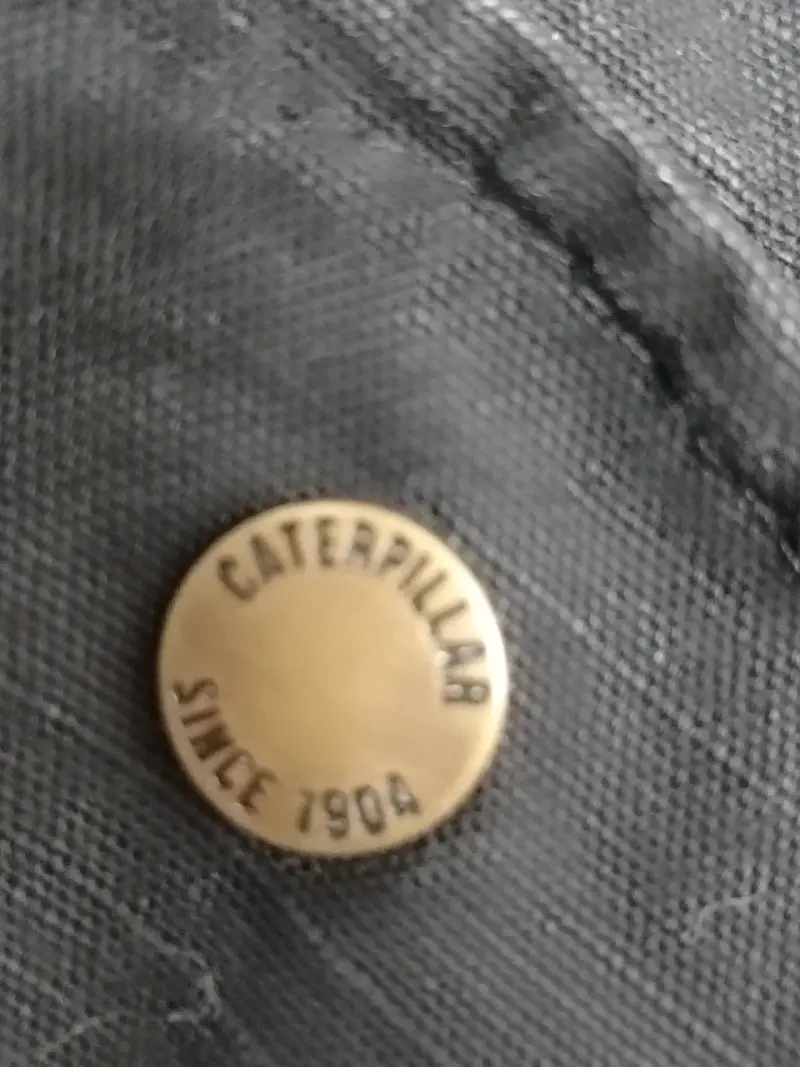 Chaqueta negra de algodón con cierre y botones - 6