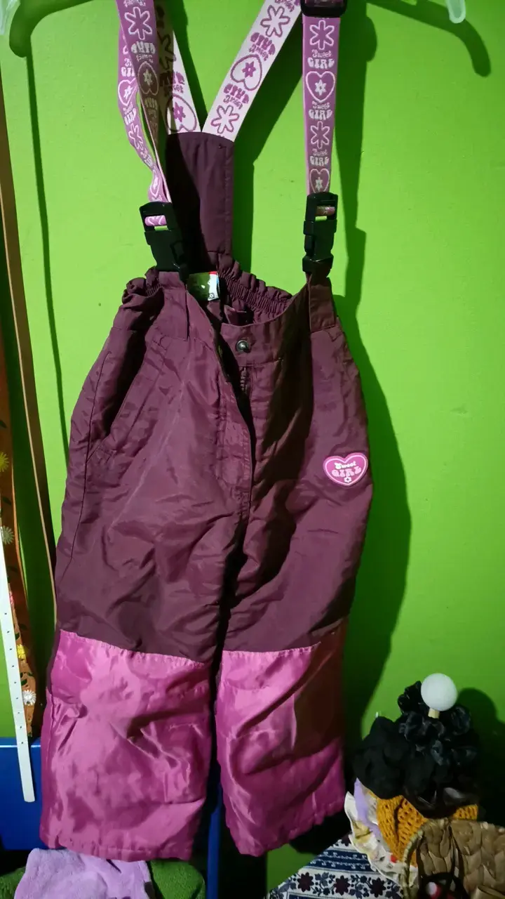 Pantalones de nieve para niña con tirantes - 1
