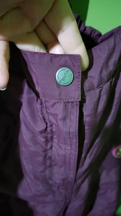 Pantalones de nieve para niña con tirantes - miniatura 3