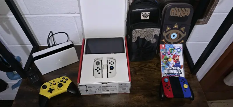 Consola Nintendo Switch OLED con accesorios/juego - 2