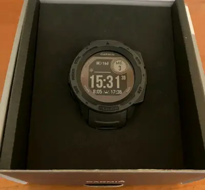 Reloj Garmin Instinct Solar con GPS y carga solar - miniatura 4