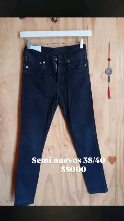 Jeans de mezclilla con diseño bordado talla 40 - miniatura 3