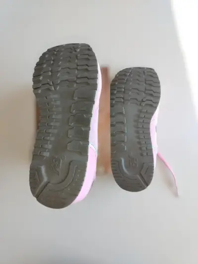 Zapatillas deportivas New Balance rosas para mujer - miniatura 3