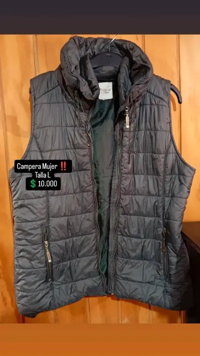 Chaqueta camuflada con capucha de piel sintética - miniatura 4