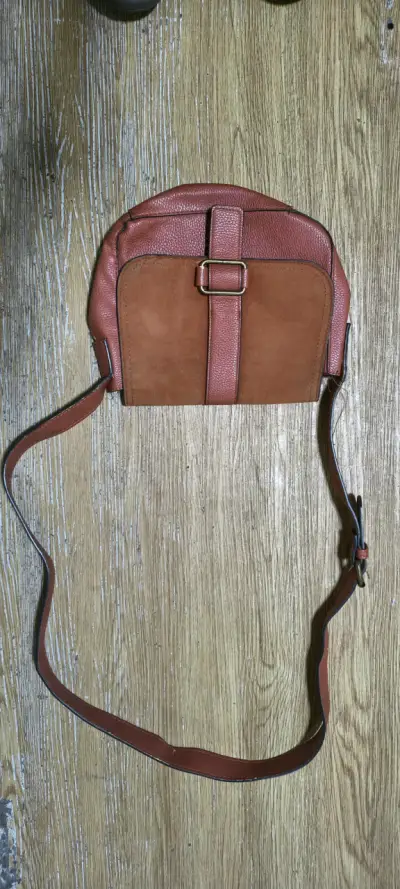 Cartera bandolera de cuero marrón - miniatura 2
