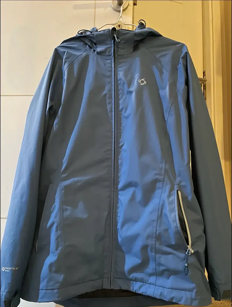 Chaqueta impermeable Doite azul con capucha - 1
