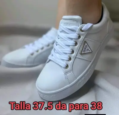 Zapatillas blancas Guess talla 37.5 - miniatura 1