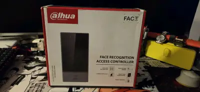 Controlador de acceso facial Dahua FACT - miniatura 1
