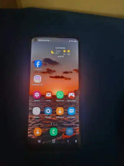 Smartphone Samsung Galaxy en buen estado - miniatura 2