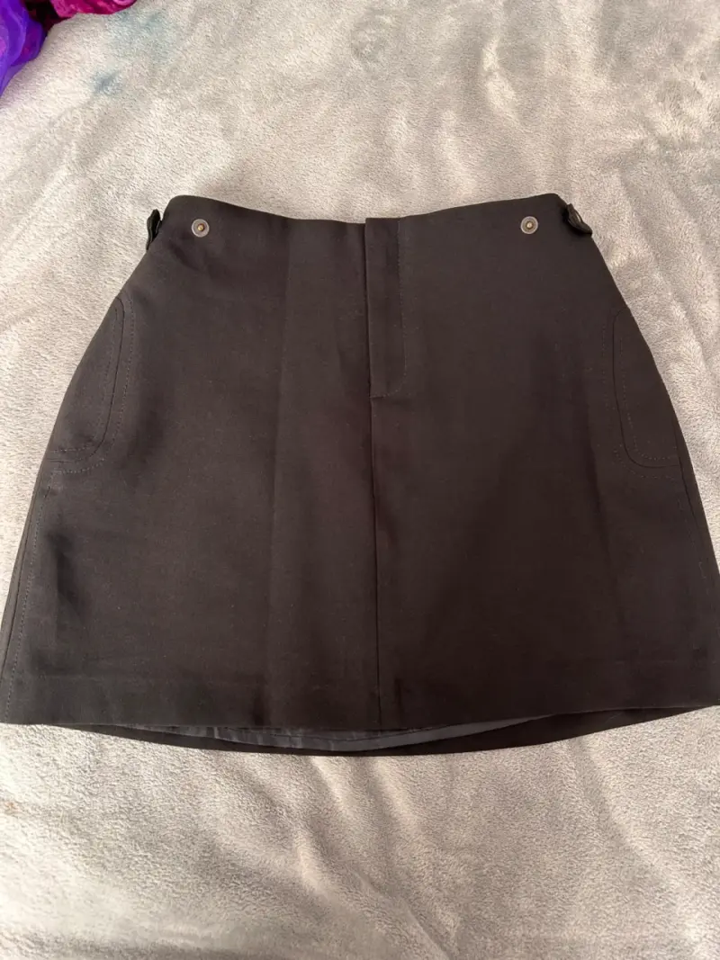 Falda zara corta negra de mujer talla 36 - 1