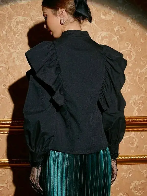 Blusa Mulvari negra estilo victoriano🪞 - 2