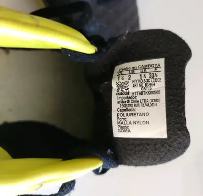 Zapatillas  fútbol Adidas negras  amarillas N 33,5 - miniatura 5