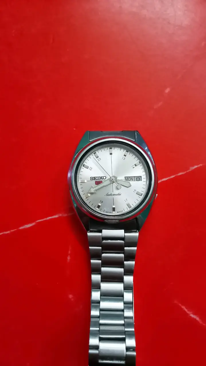Reloj automático Seiko 5 clásico - 2