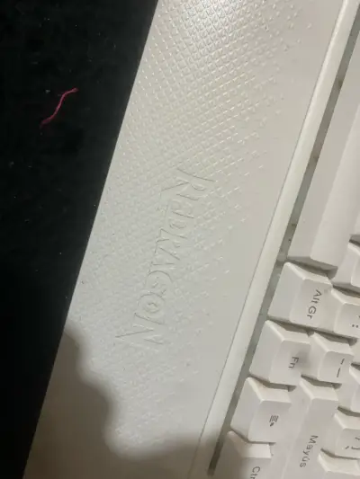 Teclado  Redragon K512 reposamuñecas - miniatura 3