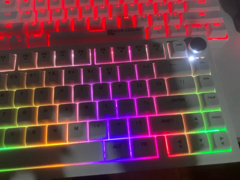 Teclado Membrana RGB retroiluminado con Perilla - 1