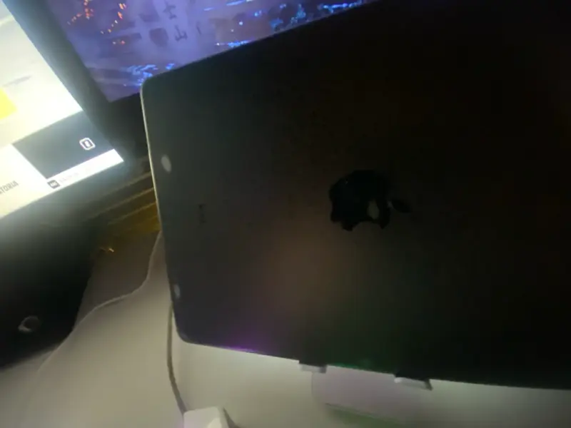 iPad Apple Air 3 de segunda mano en buen estado - 2