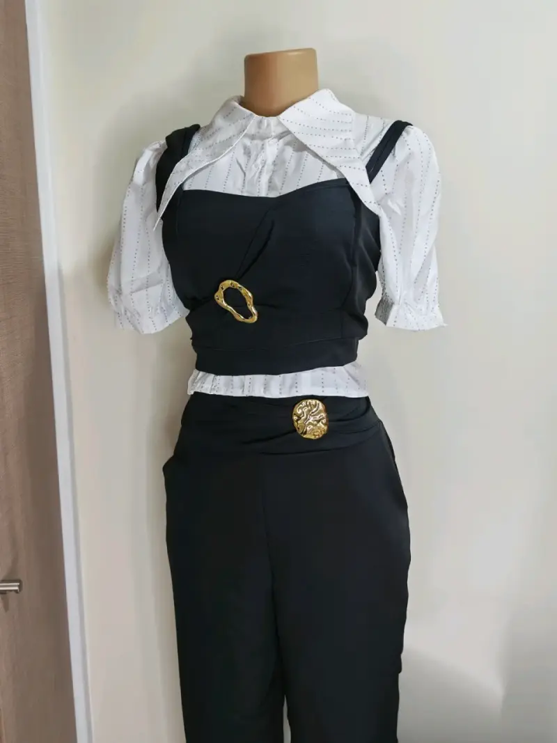 Conjunto de dos piezas negro elegante para mujer - 4